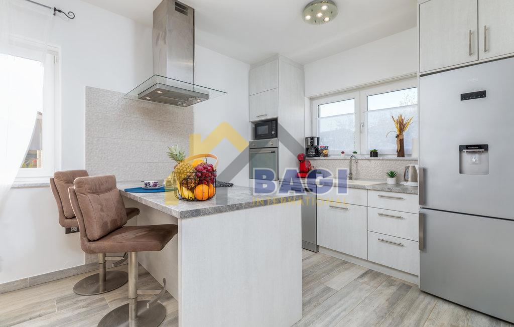 ISTRIA - ŠTINJAN Bellissima casa con piscina e giardino