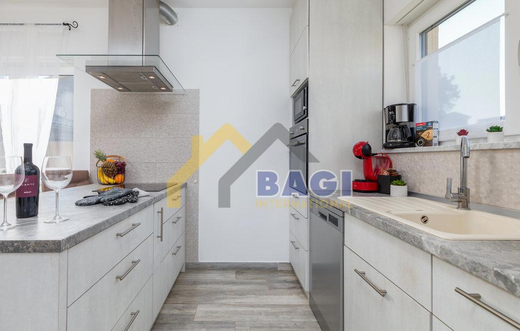 ISTRIA - ŠTINJAN Bellissima casa con piscina e giardino