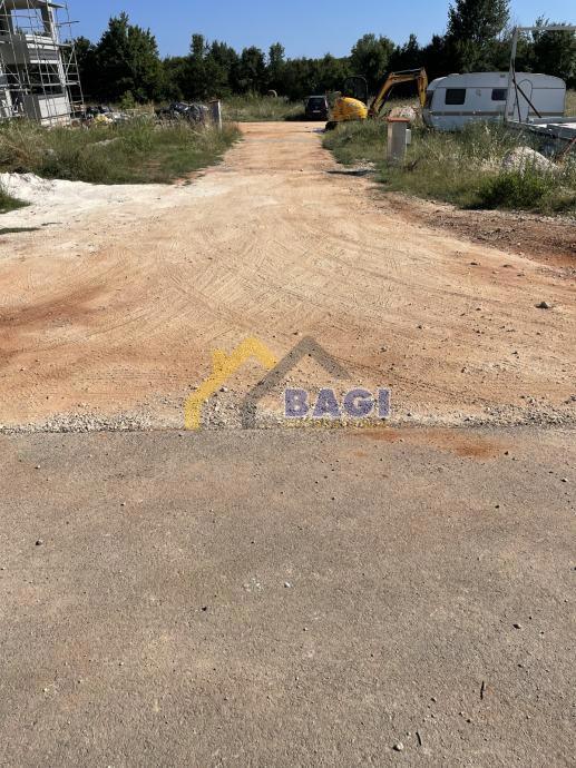 Terreno edificabile Loborika, Marčana, 789m2