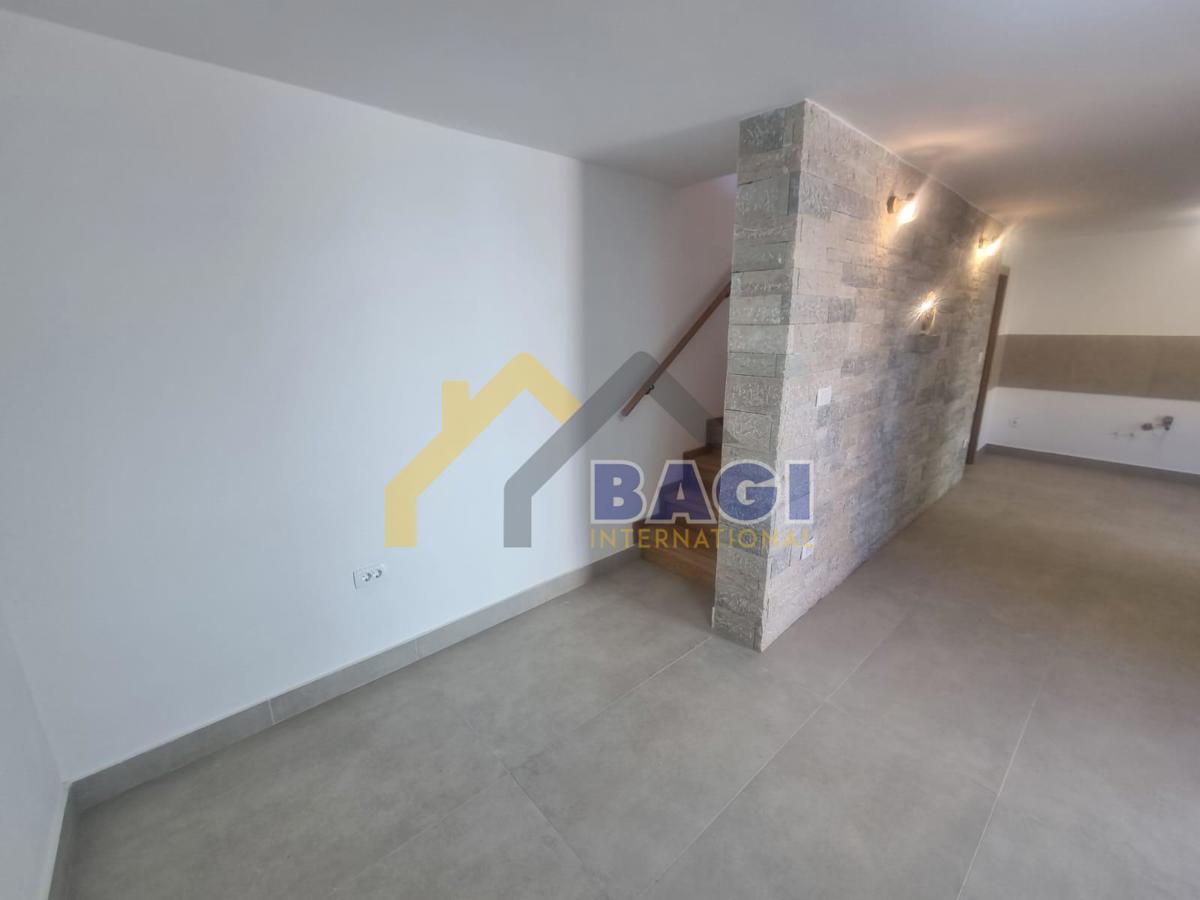 In vendita - Barban - Casa in pietra ristrutturata