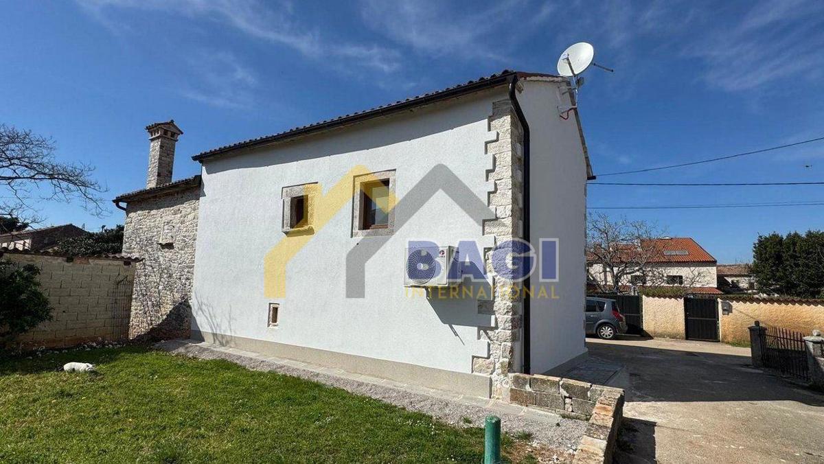 In vendita - Barban - Casa in pietra ristrutturata