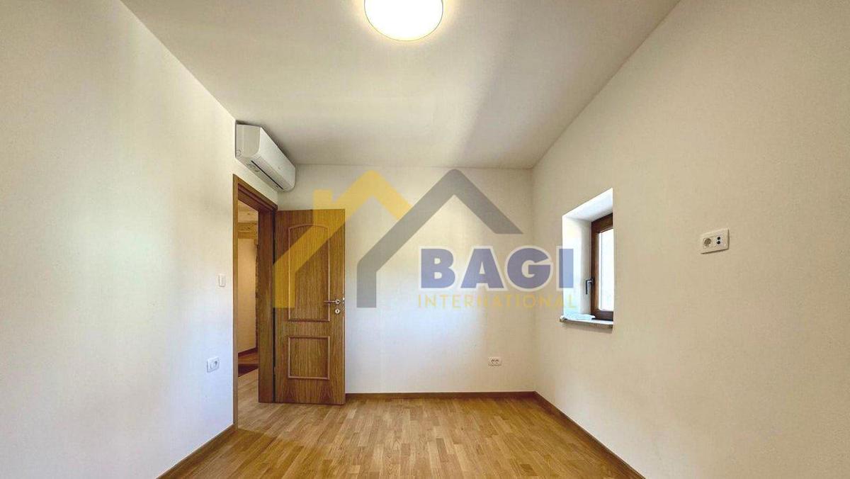 In vendita - Barban - Casa in pietra ristrutturata