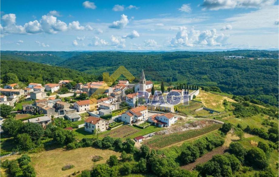 TERRENO EDIFICABILE – KRINGA 1.150 m²