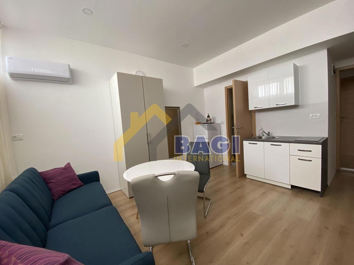 Commerciale Centar, Pula, 400m2