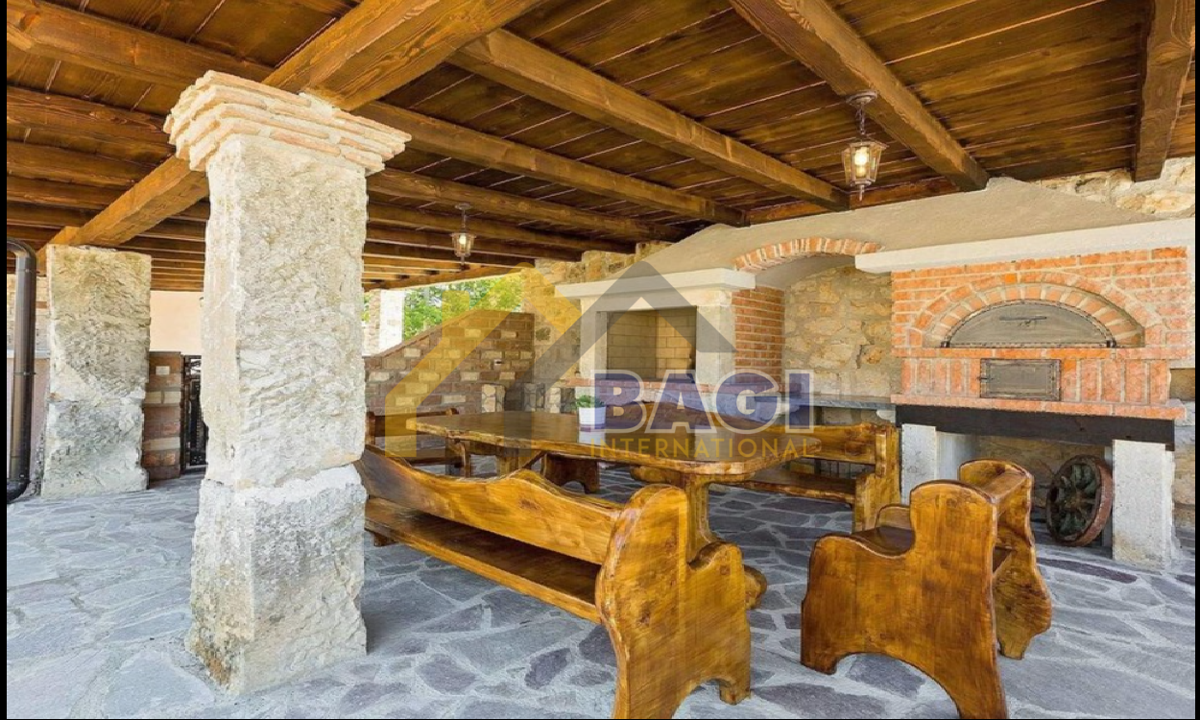 Casa Zajci, Pićan, 200m2