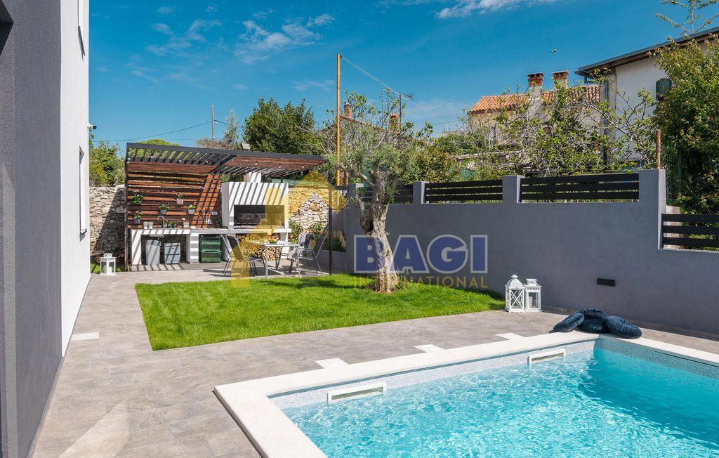 Casa Krnica, Marčana, 242m2