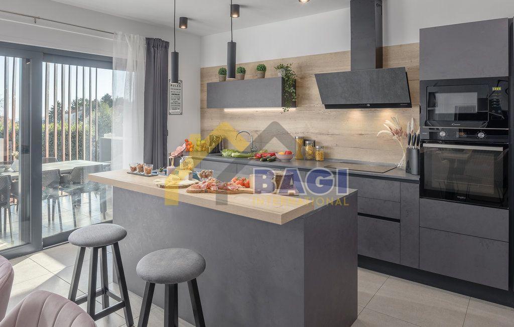 Casa Krnica, Marčana, 242m2