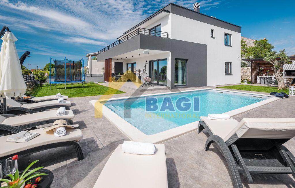 Casa Krnica, Marčana, 242m2