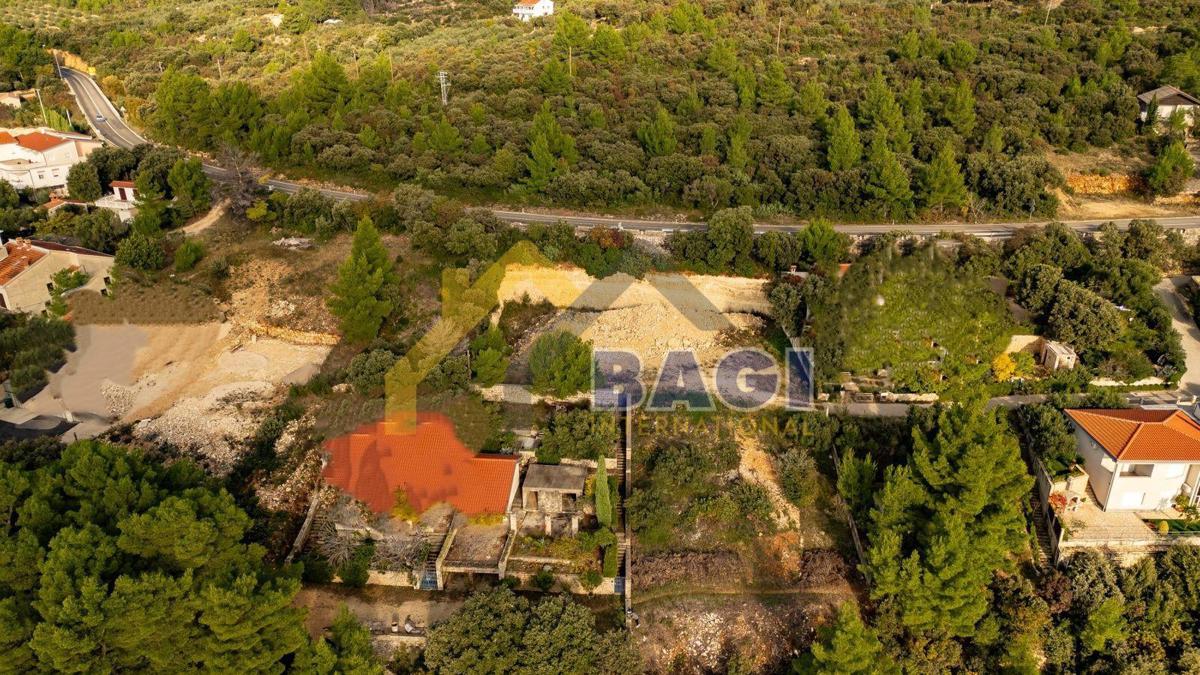 Terreno edificabile Crno, Zadar, 2.336m2