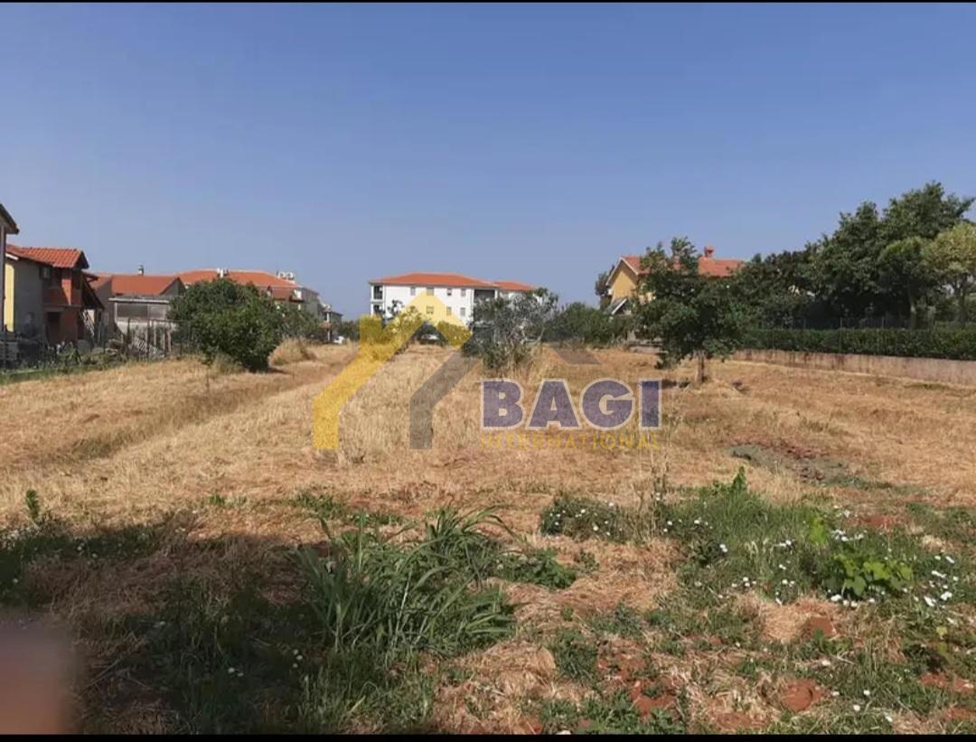 Terreno edificabile vicino a Parenzo