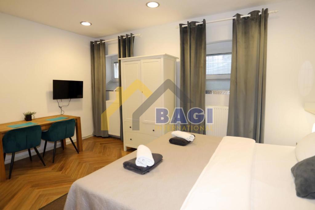 In vendita a Pola Centro Due monolocali di 43 m²