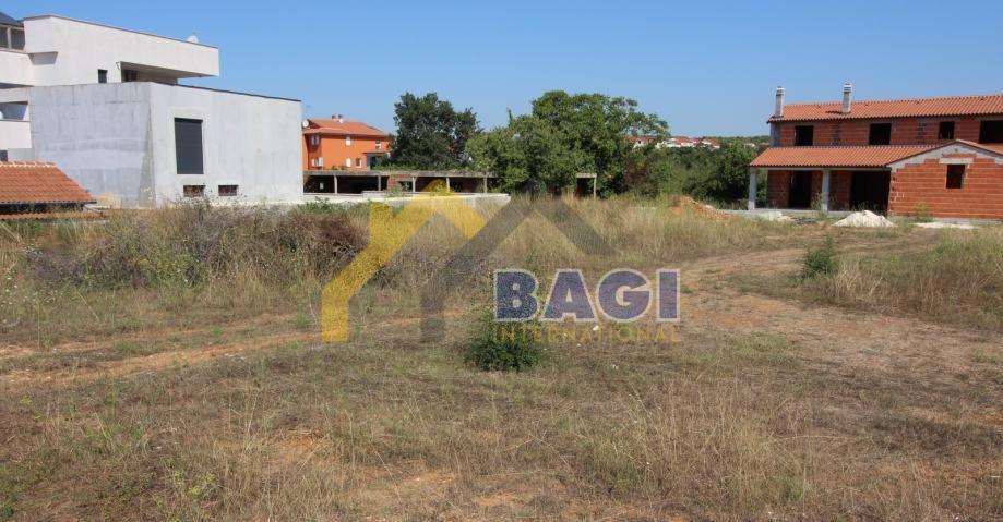 Terreno edificabile Medulin, 689m2