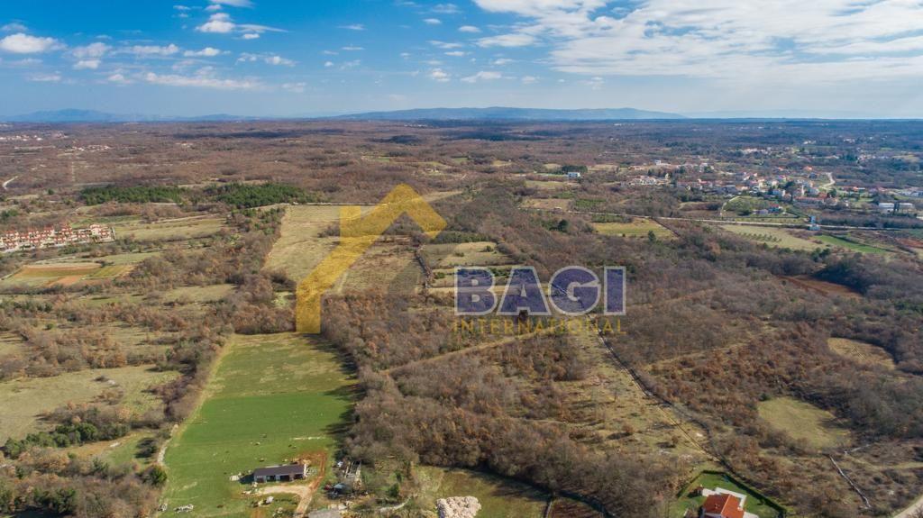 Terreno edificabile Čabrunići, Svetvinčenat, 31.481m2