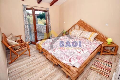 UNA STAZIONE RARA SUL MERCATO CON VISTA PANORAMICA!