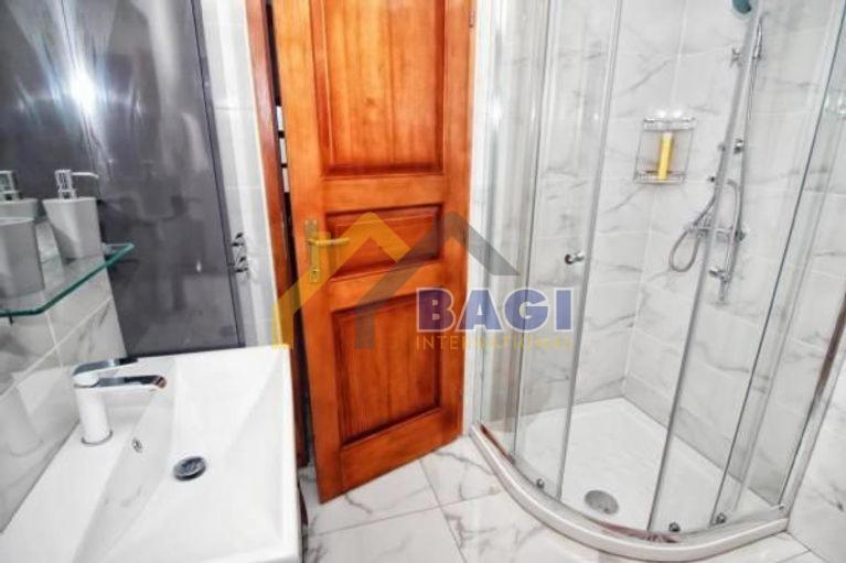 UNA STAZIONE RARA SUL MERCATO CON VISTA PANORAMICA!