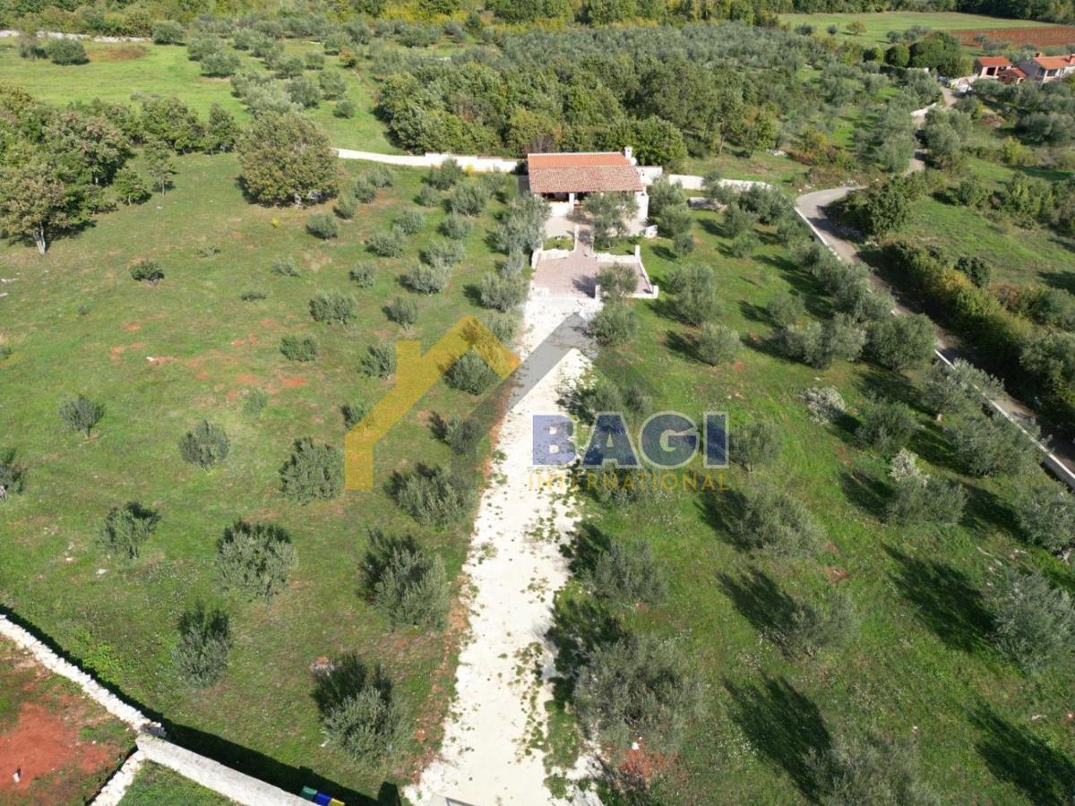 UNA STAZIONE RARA SUL MERCATO CON VISTA PANORAMICA!