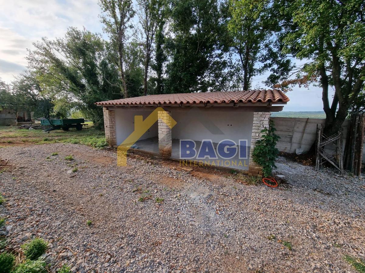 Istra-Barban-Stancija su 2000m2 con piscina