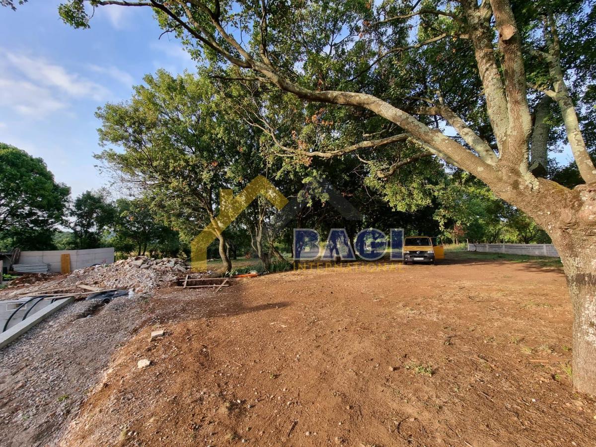 Istra-Barban-Stancija su 2000m2 con piscina