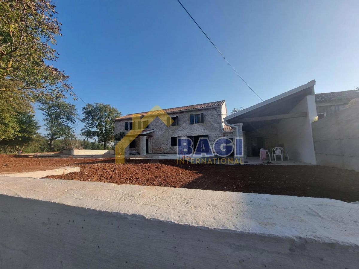 Istra-Barban-Stancija su 2000m2 con piscina