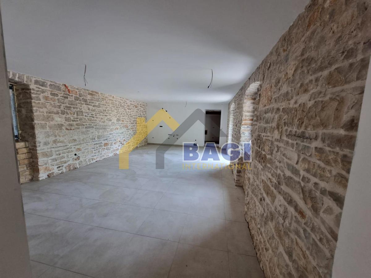 Istra-Barban-Stancija su 2000m2 con piscina