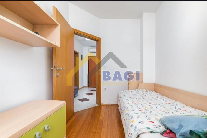 Valbandon Appartamento 64m2- 2 camere da letto + soggiorno- parcheggio