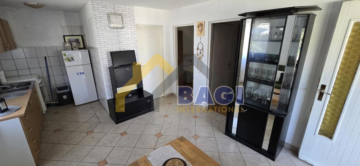 In vendita - Kavran Affascinante casa vicino al mare