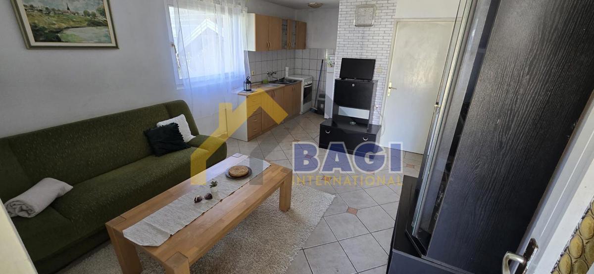 In vendita - Kavran Affascinante casa vicino al mare