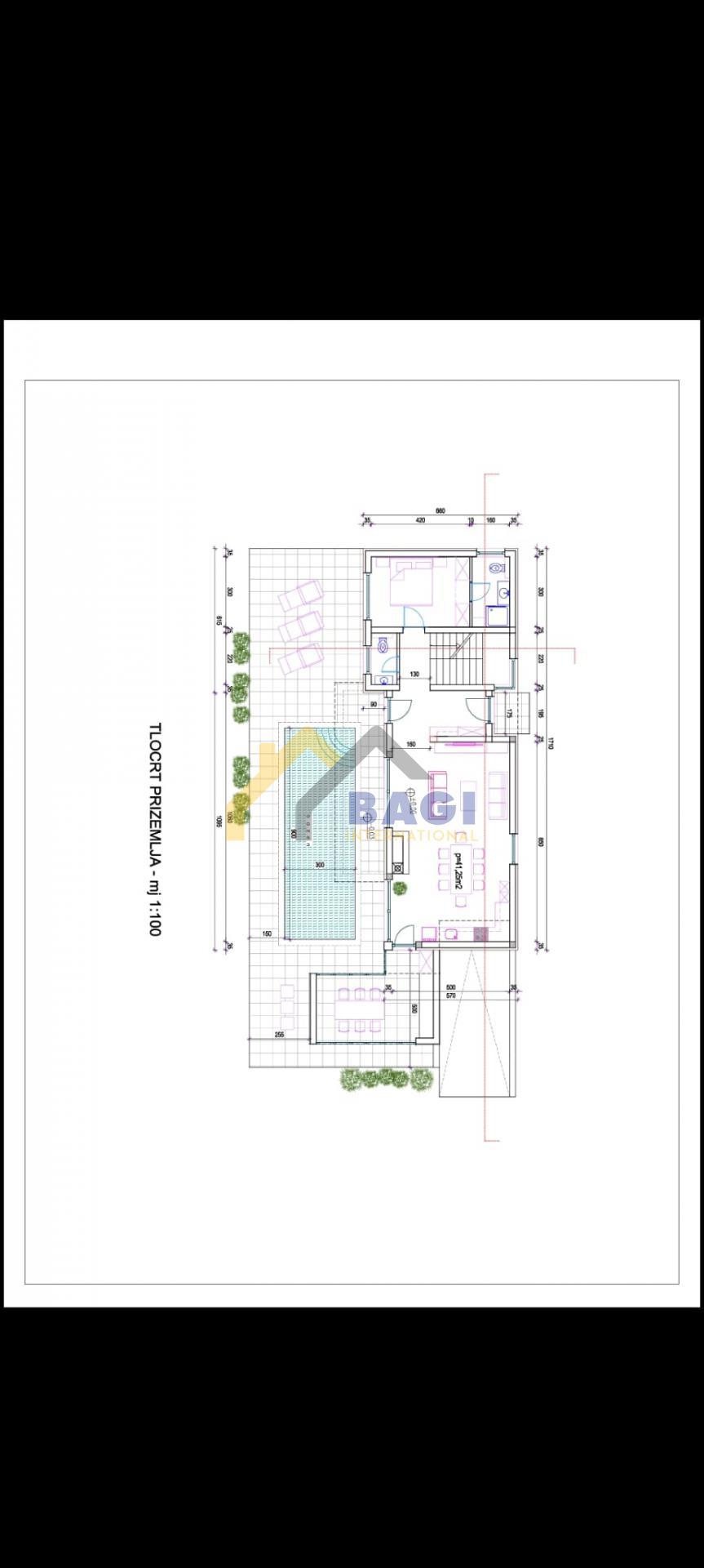 TERRENO EDIFICABILE IN POSIZIONE ECCEZIONALE CON PERMESSO DI COSTRUZIONE CON VISTA A 50 m DAL MARE