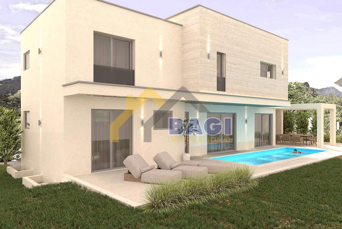 TERRENO EDIFICABILE IN POSIZIONE ECCEZIONALE CON PERMESSO DI COSTRUZIONE CON VISTA A 50 m DAL MARE