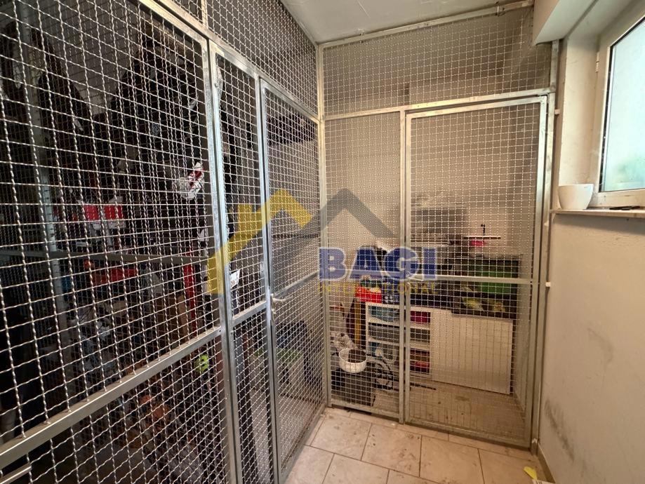 OCCASIONE – Appartamento Bilocale Pola 89 m² + Posto Auto