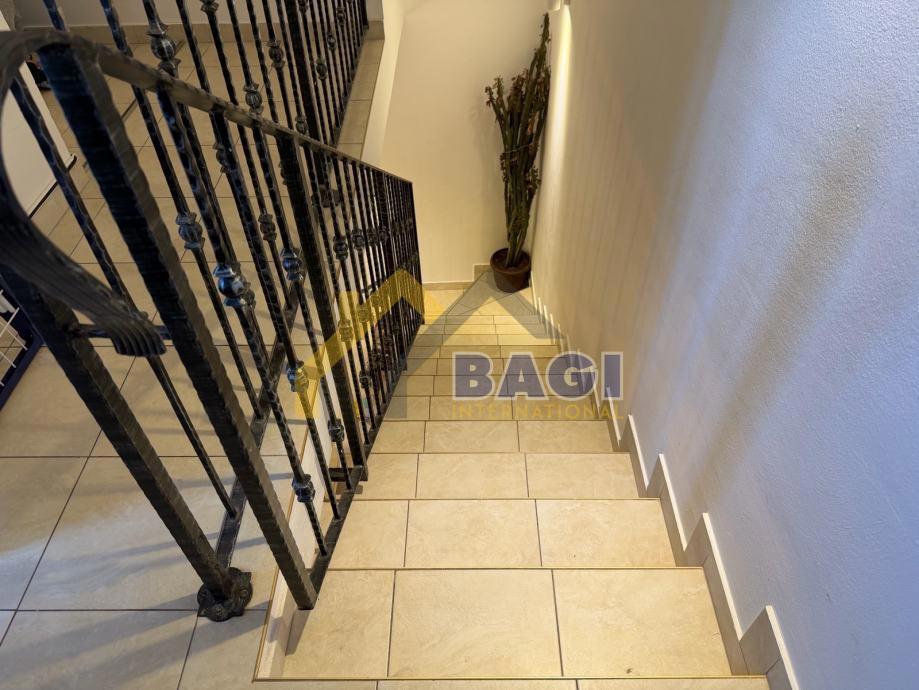 OCCASIONE – Appartamento Bilocale Pola 89 m² + Posto Auto