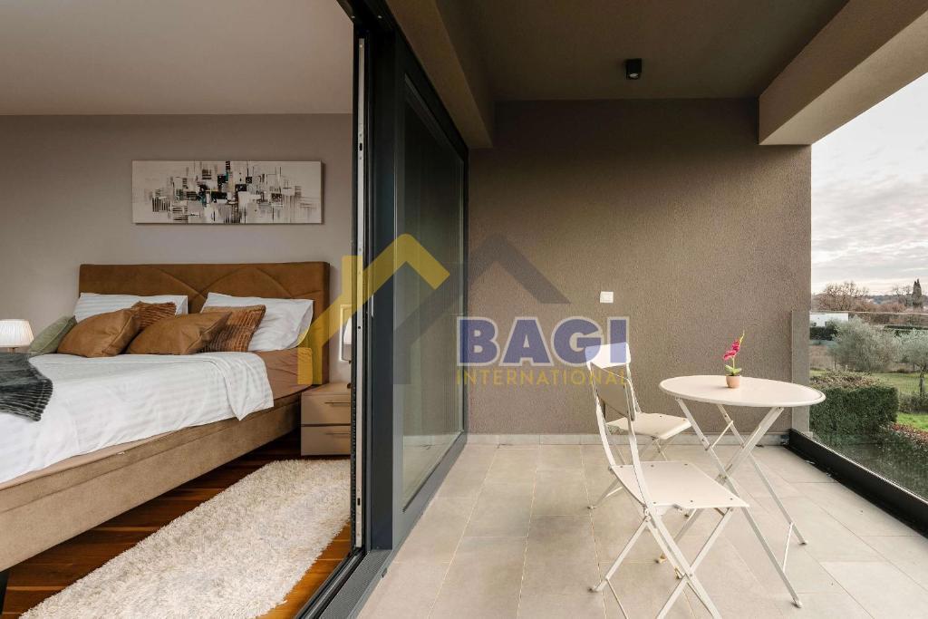 Villa esclusiva con piscina, area wellness e jacuzzi – Parenzo