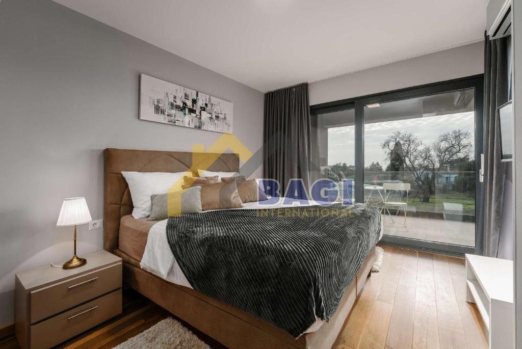 Villa esclusiva con piscina, area wellness e jacuzzi – Parenzo