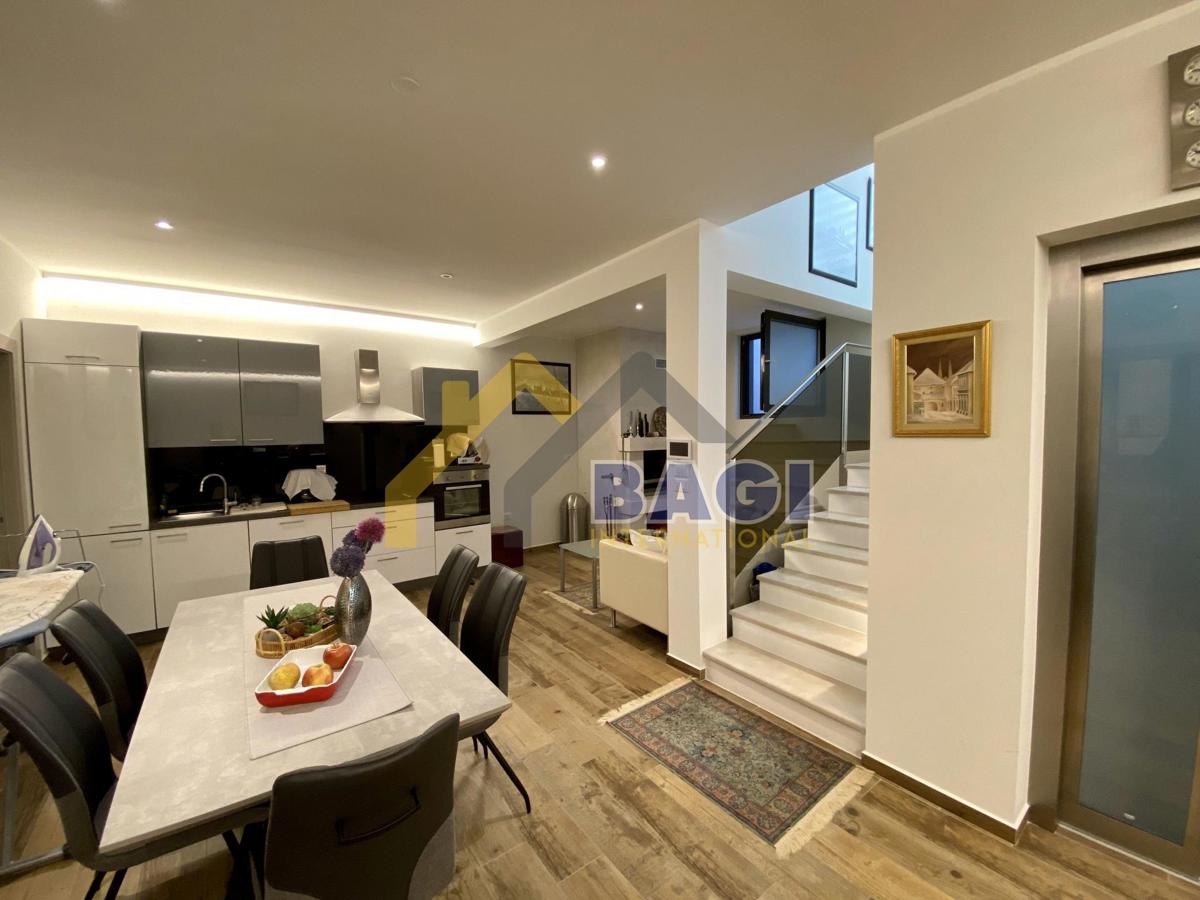 Casa Fažana, 340m2