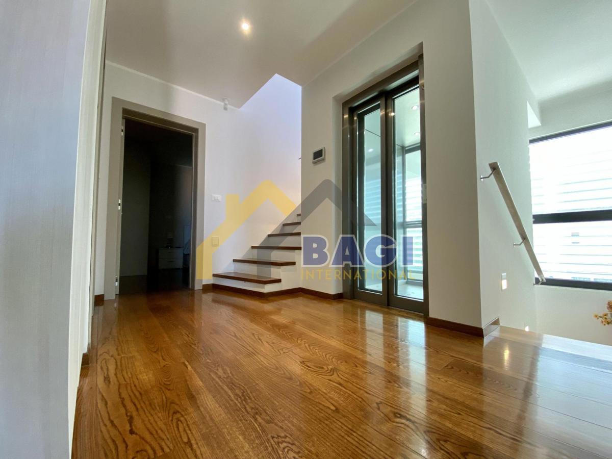 Casa Fažana, 340m2