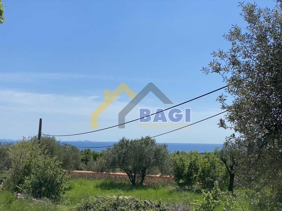 Terreno edificabile Peruški, Marčana, 629m2