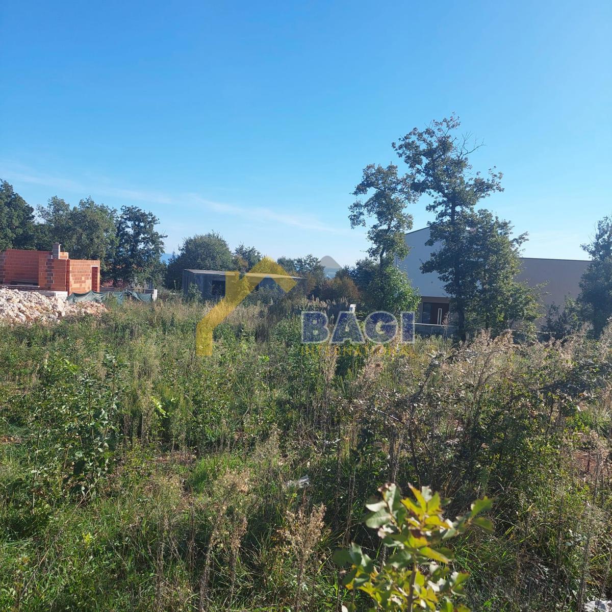 Terreno edificabile Peruški, Marčana, 629m2