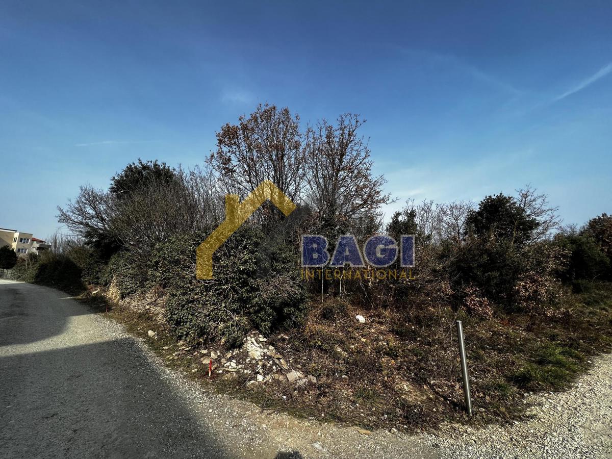 Terreno edificabile Medulin, 3.379m2