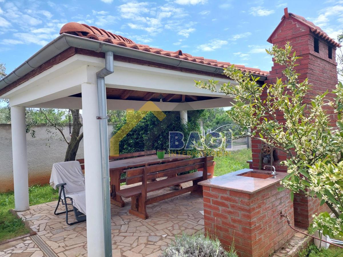 Istria-Pola- Bellissimo piano terra 180m2