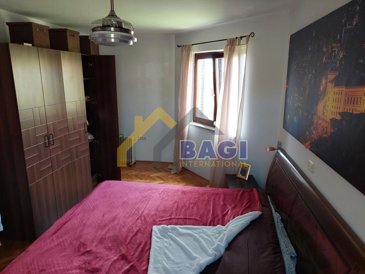 Istria-Pola- Bellissimo piano terra 180m2