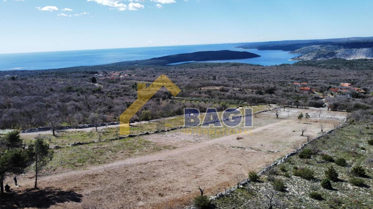 Terreno con vista panoramica - prossimo all'urbanizzazione