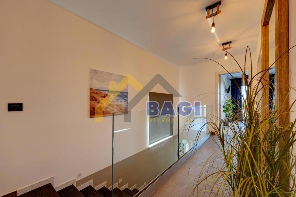 In vendita-Istria-Villa di lusso-Loborika-Marčana