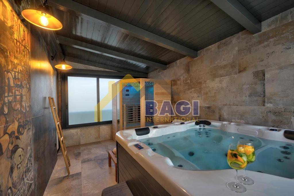 In vendita-Istria-Villa di lusso-Loborika-Marčana