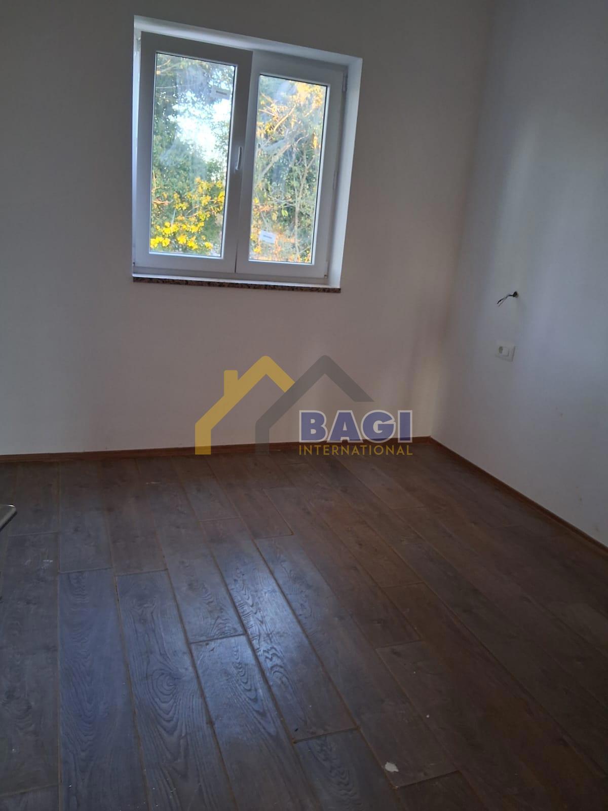 VENDESI ISTRA CASA AL PIANO TERRA CON PISCINA DI NUOVA COSTRUZIONE