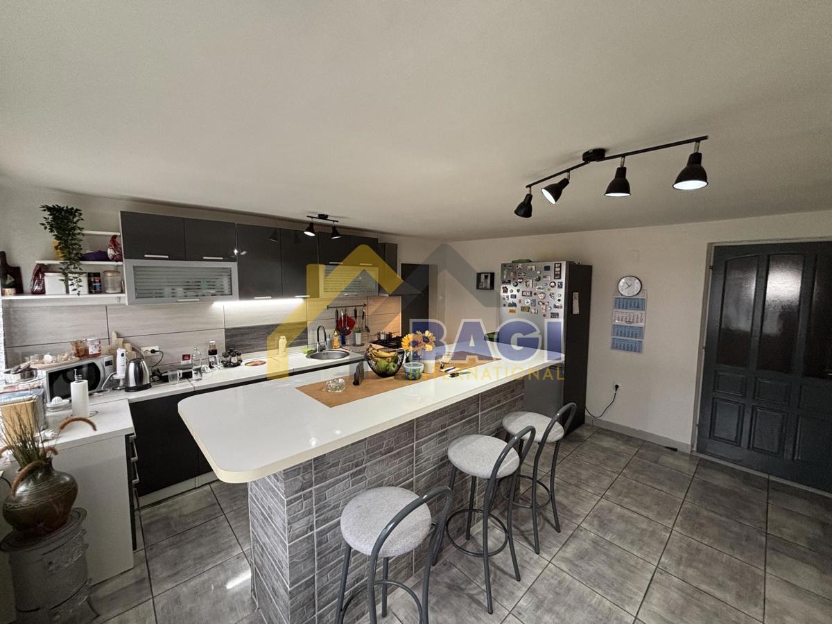 Casa Gornji Prnjarovec, Križ, 280m2