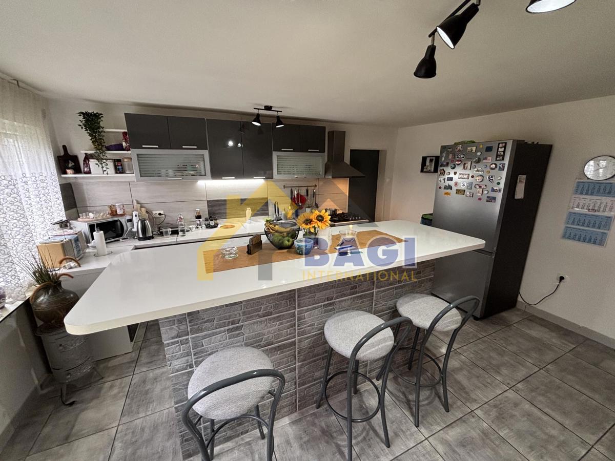 Casa Gornji Prnjarovec, Križ, 280m2