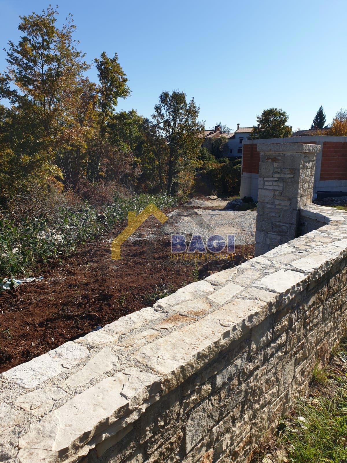 Terreno edificabile Rojnići, Barban, 1.460m2