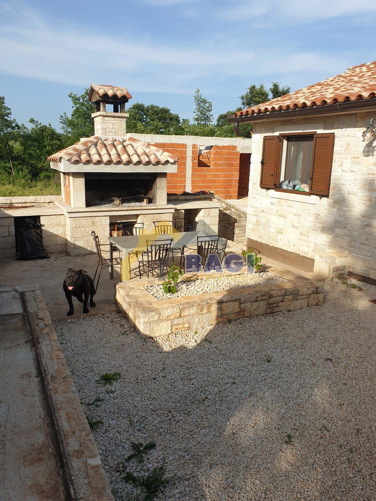 Terreno edificabile Rojnići, Barban, 1.460m2