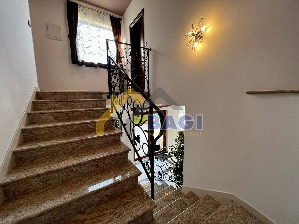 Casa Banjole, Medulin, 270m2