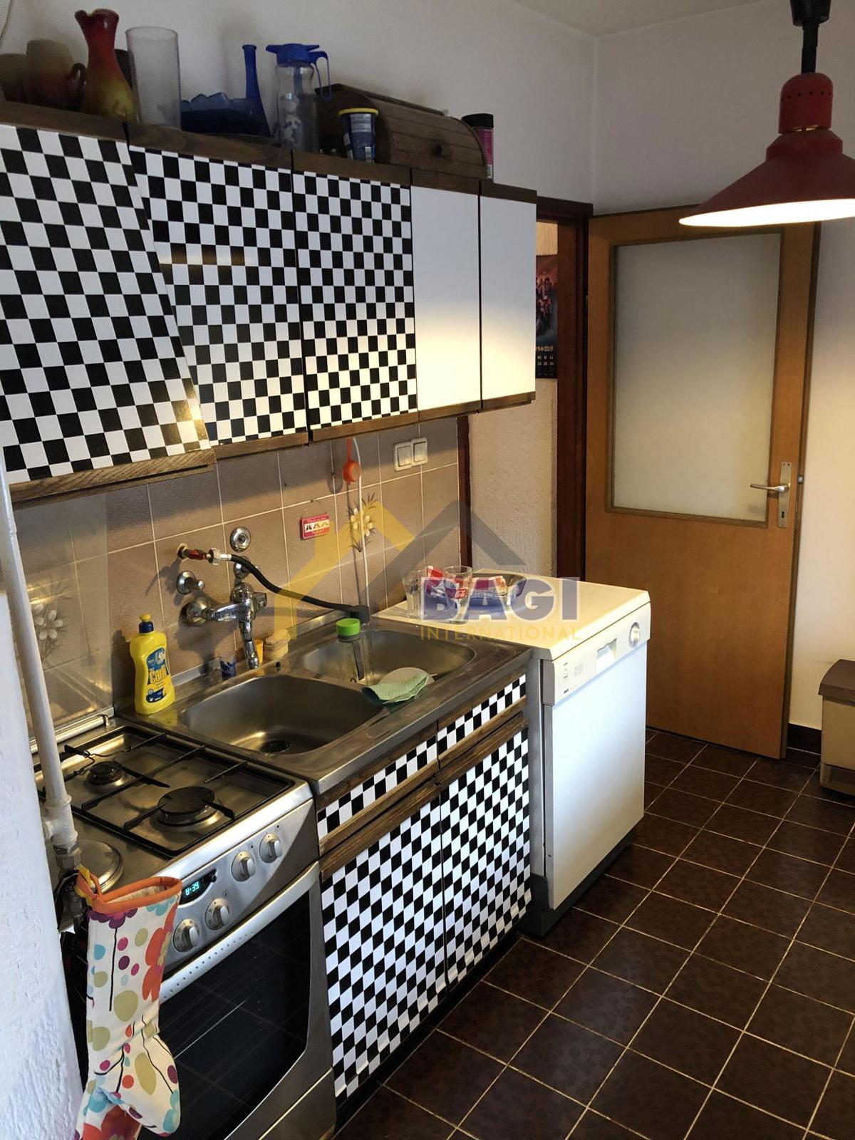Casa Gornje Vrapče, Črnomerec, 300m2